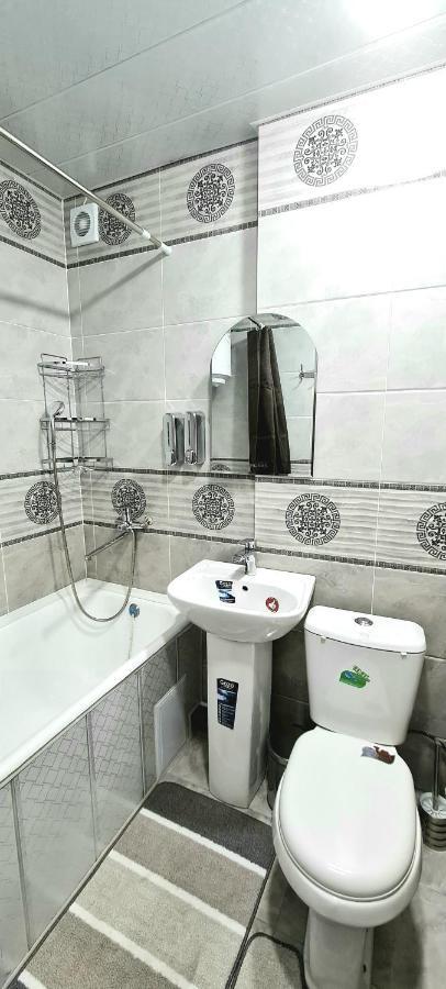 Status House Hotel Fergana Exterior foto