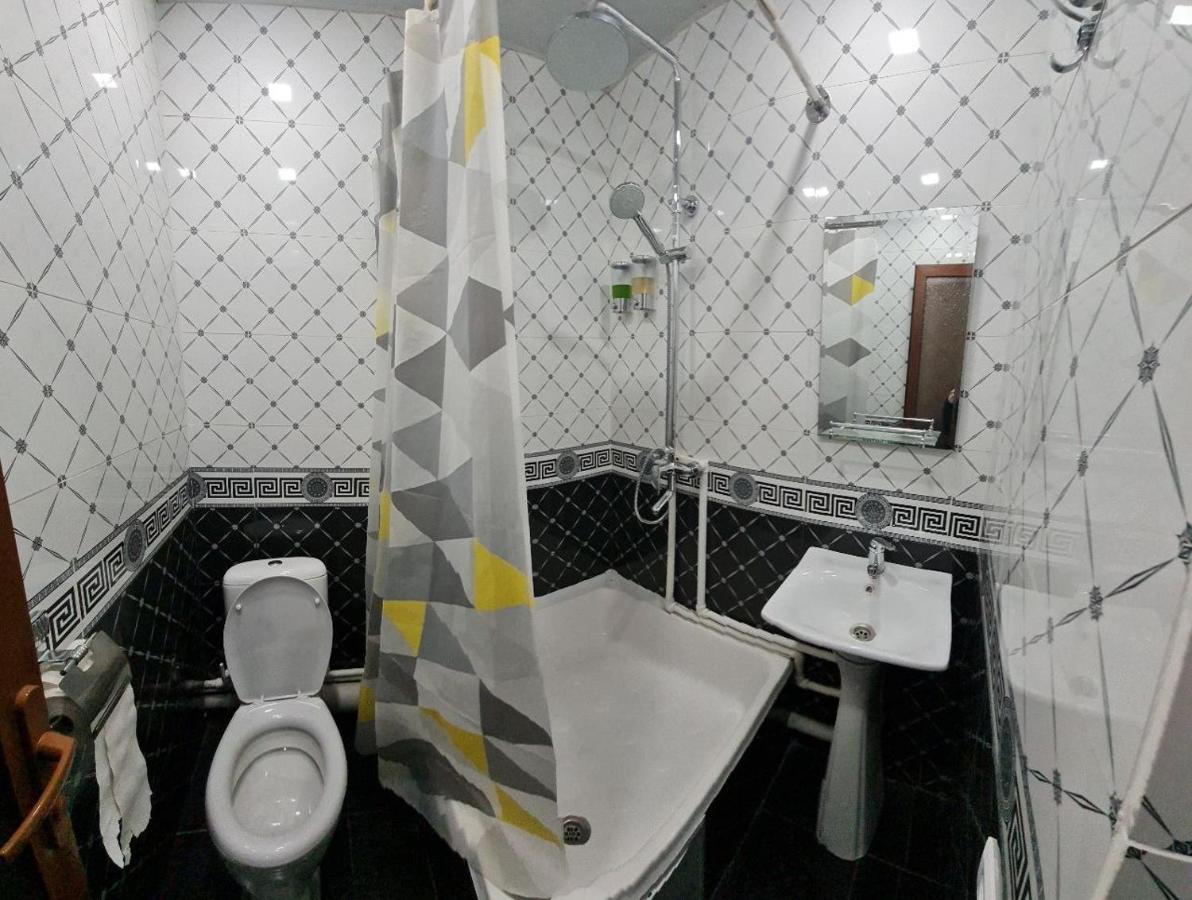 Status House Hotel Fergana Exterior foto